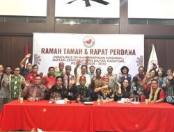 Bupati Mura Hadiri Rapat Perdana Cendekiawan Dayak Nasional, Dorong Pembangunan Lintas Kalimantan